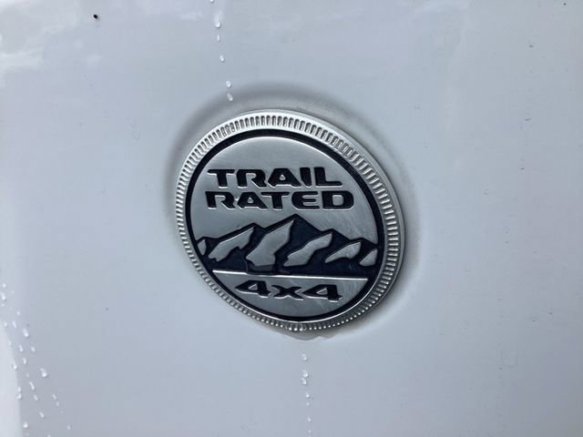 Used 2018 Jeep Wrangler Unlimited Sahara image 16