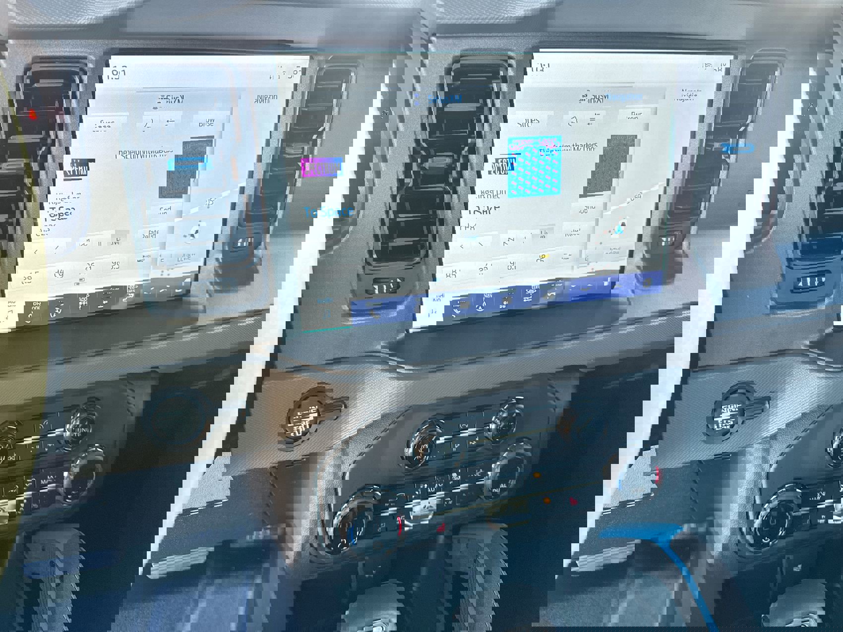 Used 2024 Ford Bronco Black Diamond image 16