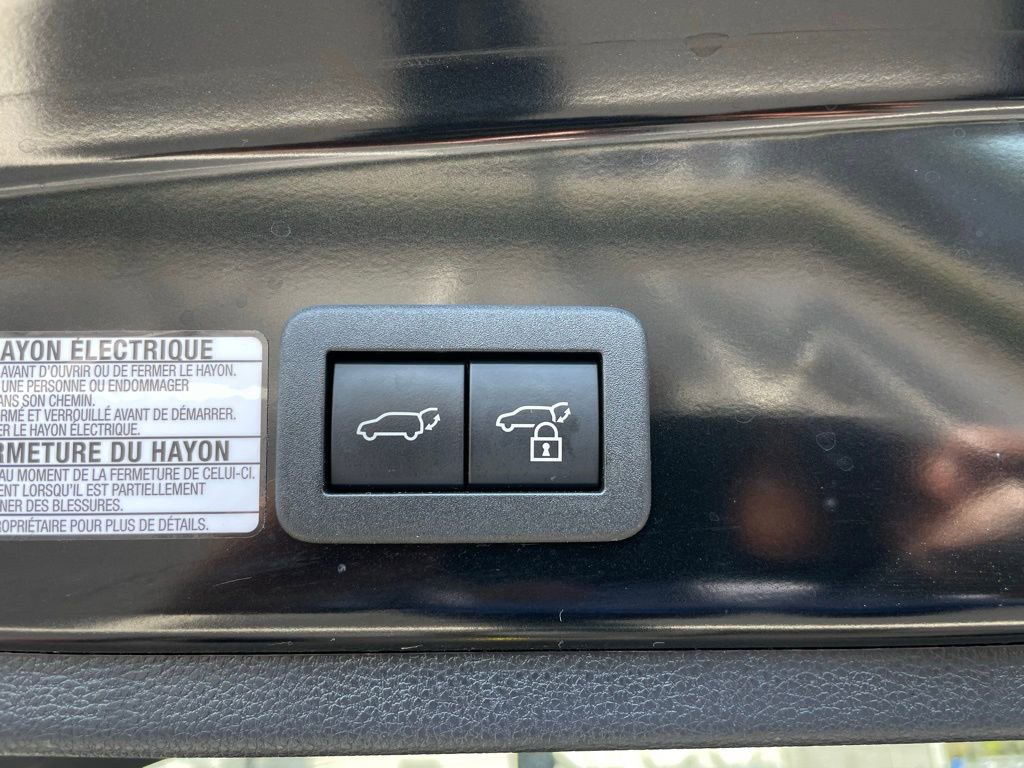 Used 2023 Toyota Corolla Cross XSE w/ Convenience Package image 46