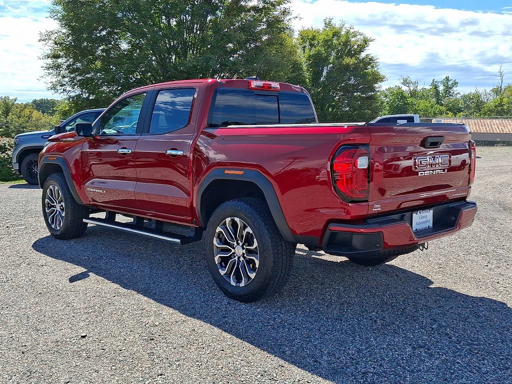 Used 2023 GMC Canyon Denali AWD/4WD image 7