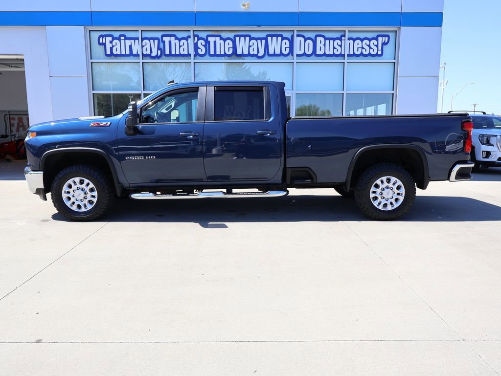 Used 2020 Chevrolet Silverado 2500 LT w/ All Star Edition AWD/4WD image 7