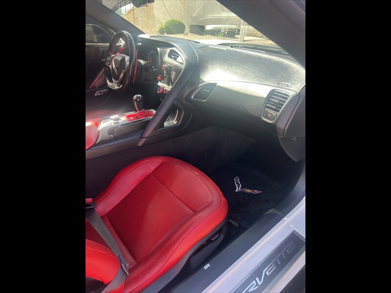 Used 2015 Chevrolet Corvette Stingray Coupe w/ Battery Protection Package RWD image 12