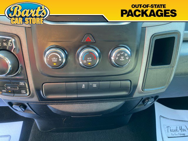 Used 2016 RAM 1500 ST AWD/4WD image 30