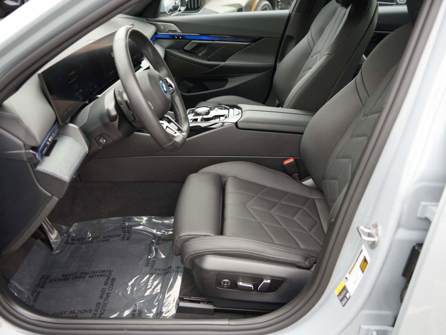 Used 2025 BMW i5 eDrive40i w/ M Sport Package image 15