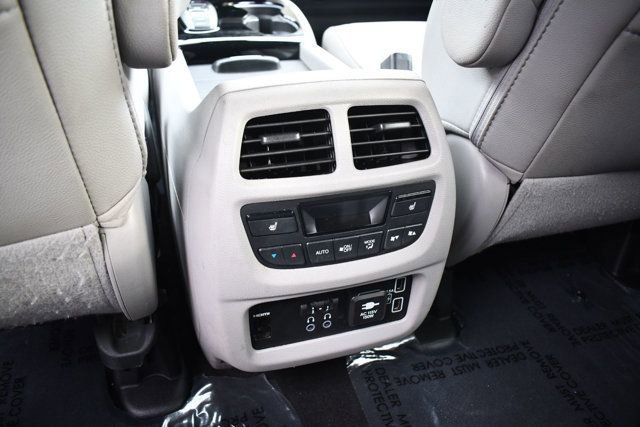 Used 2019 Honda Pilot Touring image 38