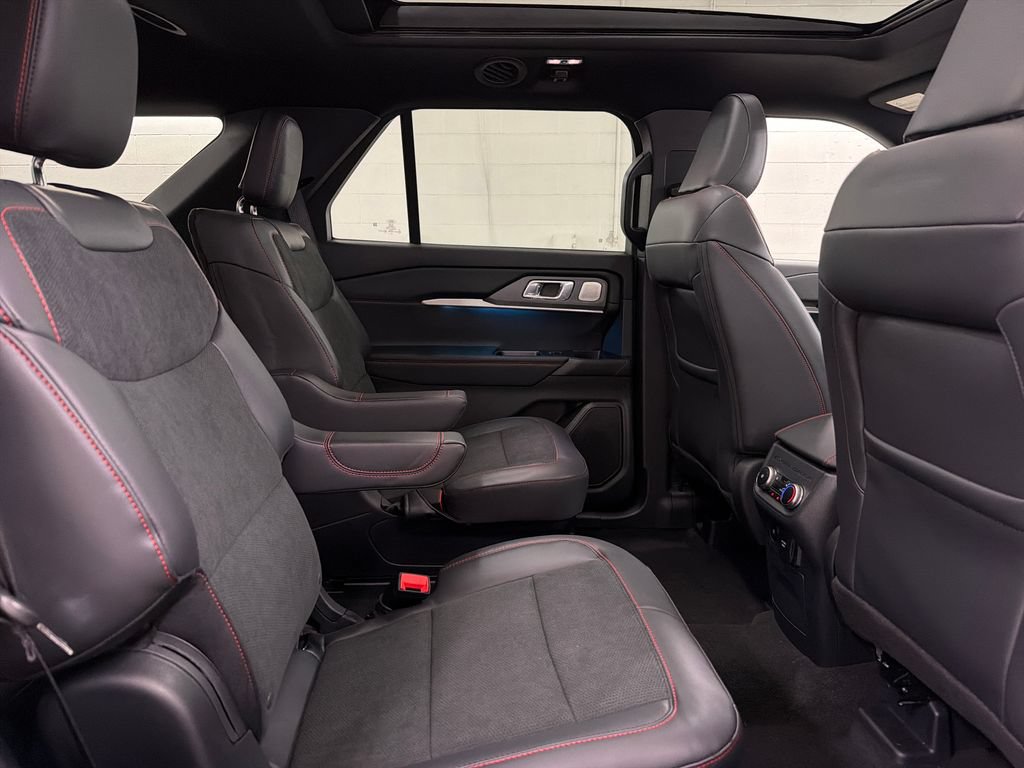 New 2026 Ford Explorer ST w/ Sun And Sound Package AWD/4WD image 30