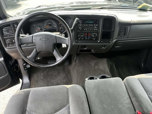 Used 2007 Chevrolet Silverado 1500 LT w/ Extended Cab Value Package AWD/4WD image 13
