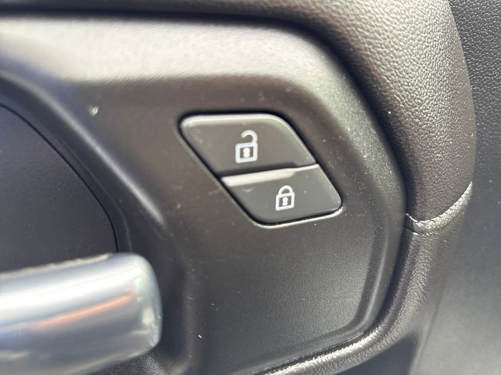 Used 2019 GMC Sierra 1500 Elevation w/ Elevation Value Package AWD/4WD image 15