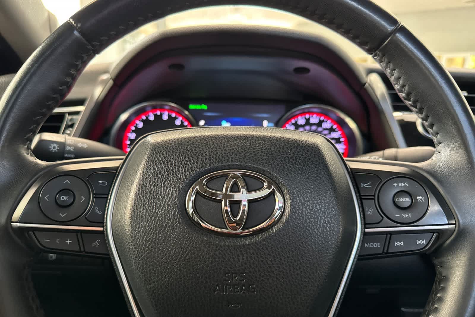 Used 2018 Toyota Camry XSE w/ Audio Package FWD image 23