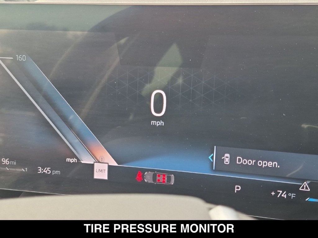 Certified 2024 BMW 330i xDrive Sedan w/ Premium Package AWD/4WD image 21