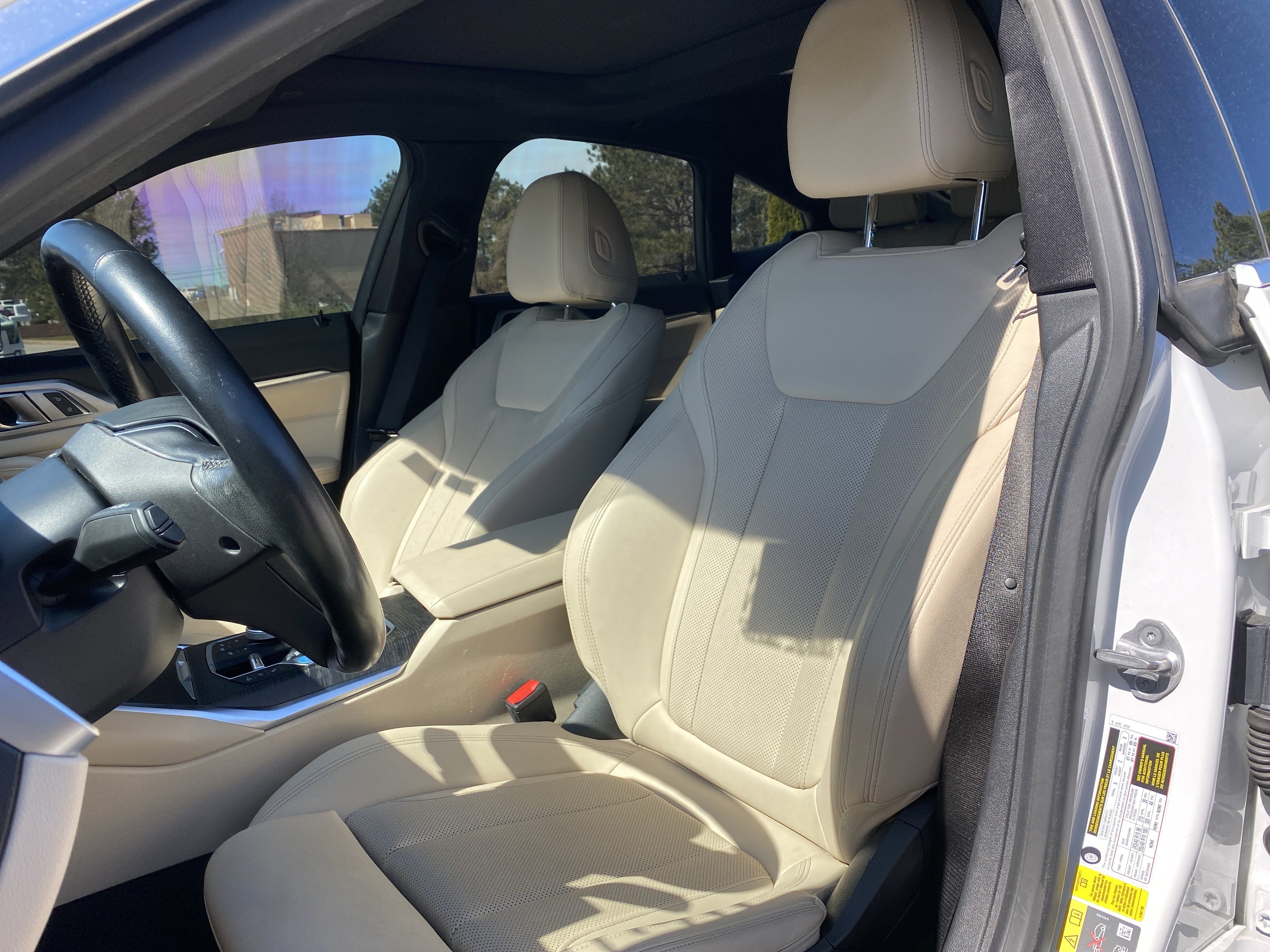 Used 2023 BMW i4 eDrive35 image 7