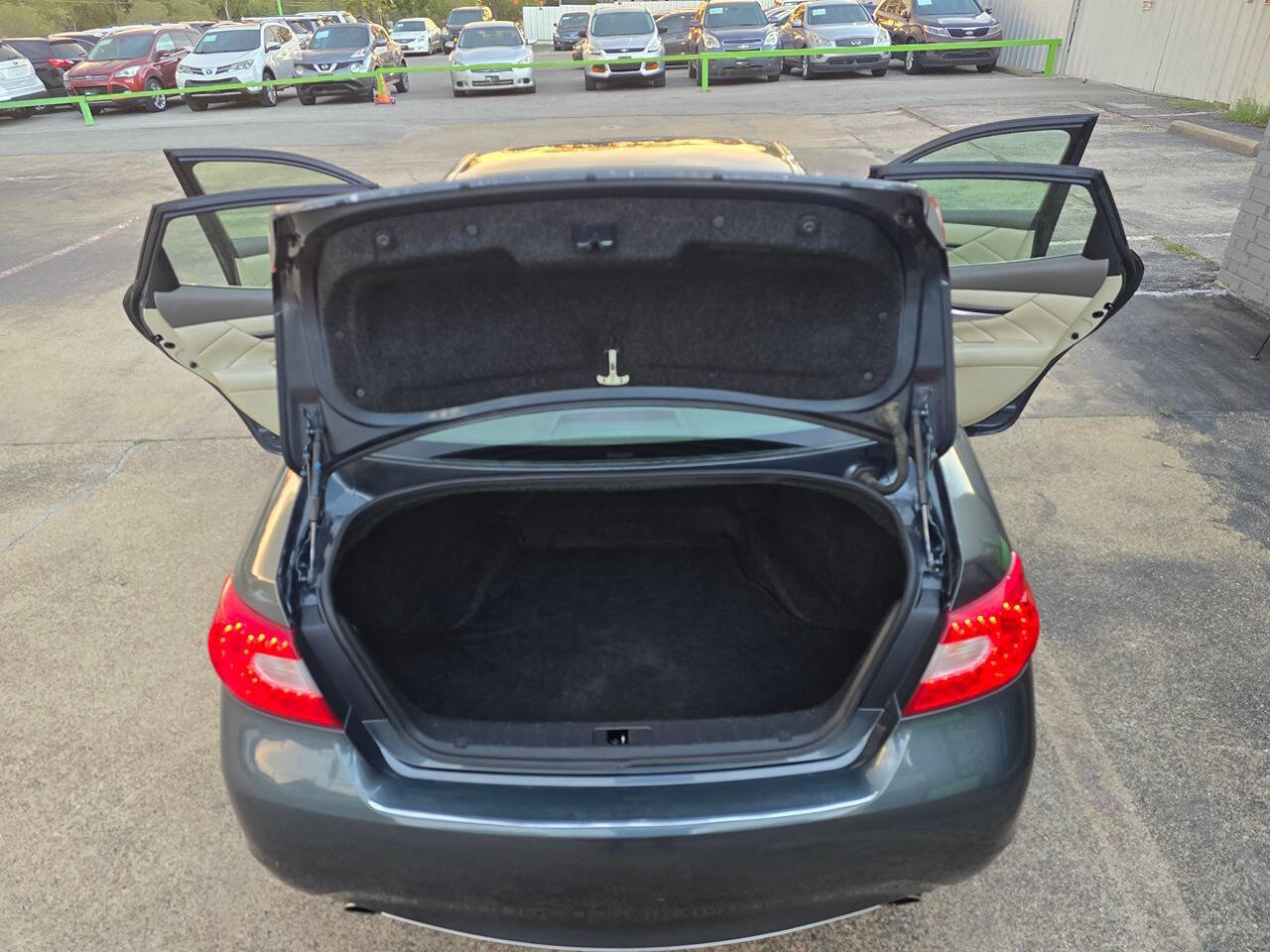 Used 2012 INFINITI M37 w/ Premium Pkg image 38