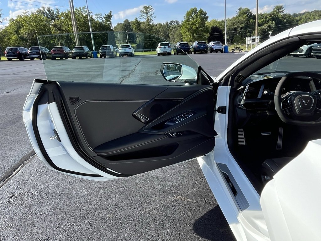 New 2026 Chevrolet Corvette Stingray Preferred Conv w/ Stealth Interior Trim Package image 15