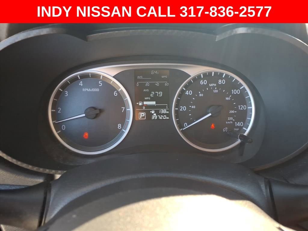 Used 2024 Nissan Versa S w/ Trunk Package image 18