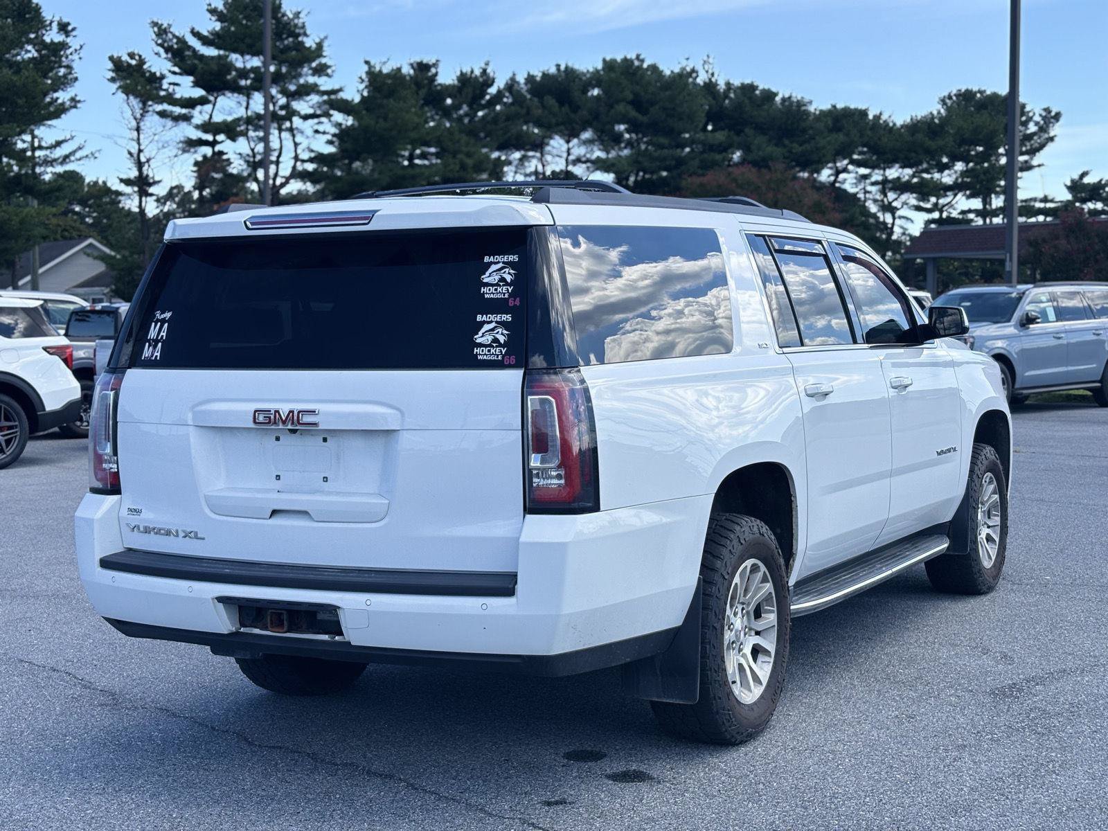 Used 2019 GMC Yukon XL SLT w/ Open Road Package AWD/4WD image 16