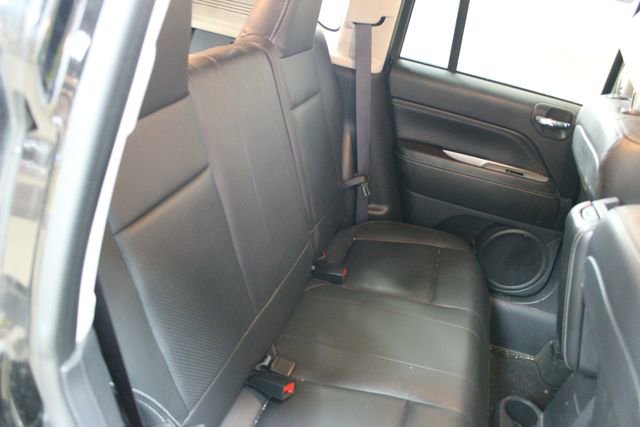 Used 2016 Jeep Compass High Altitude image 9