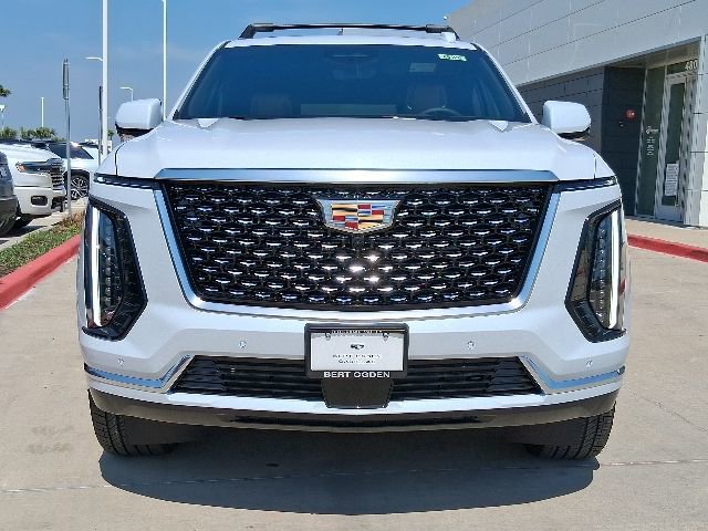 New 2026 Cadillac Escalade ESV Luxury w/ Touring Package RWD video 2
