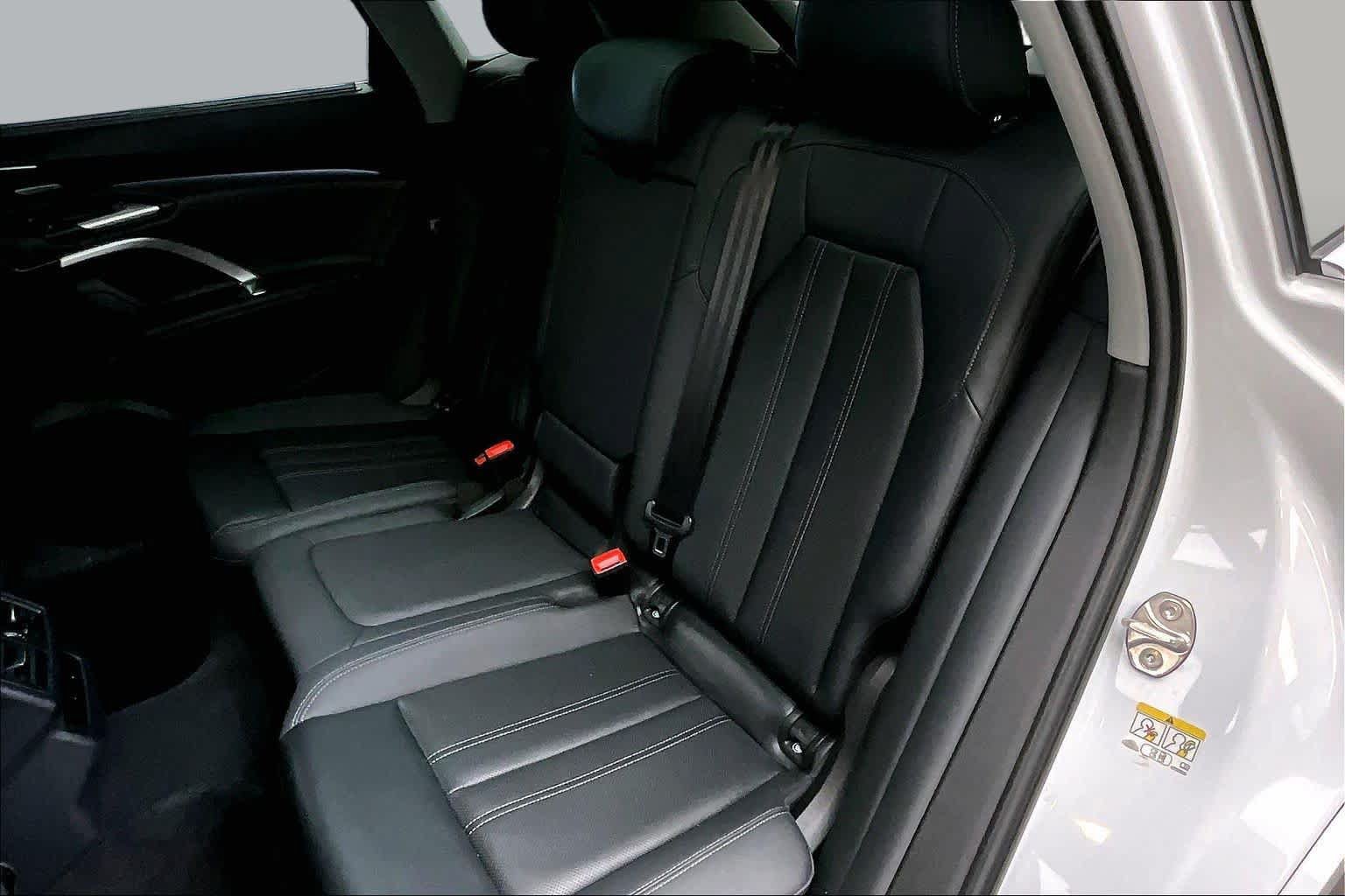 Certified 2025 Audi Q5 Premium AWD/4WD image 21
