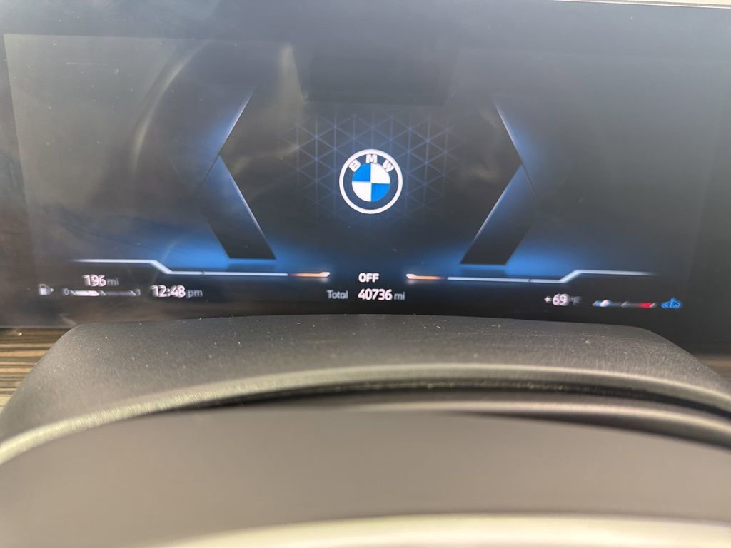 Certified 2024 BMW X7 xDrive40i w/ M Sport Package image 22