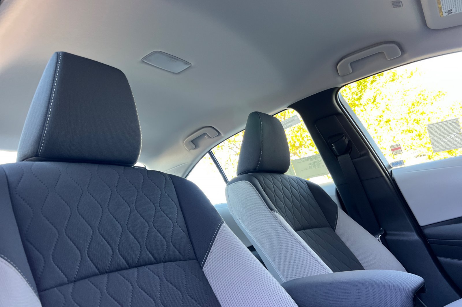 New 2027 Toyota Corolla LE w/ LE Premium Package FWD image 16