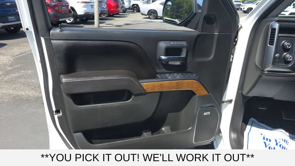 Used 2017 Chevrolet Silverado 1500 LTZ w/ Sport Package AWD/4WD image 12