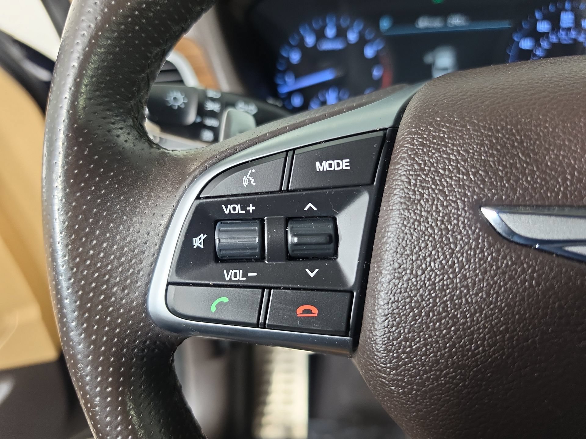 Used 2019 Genesis G80 3.8 image 20