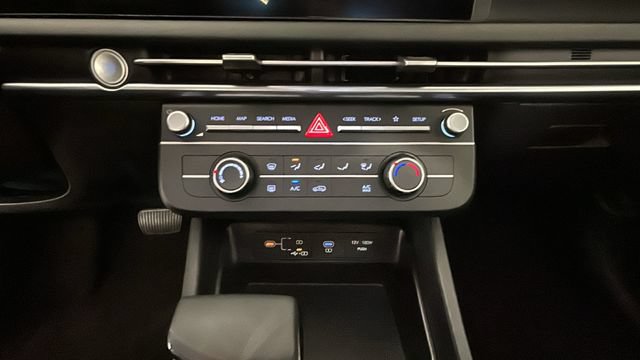 Certified 2026 Hyundai Tucson SE AWD/4WD image 23