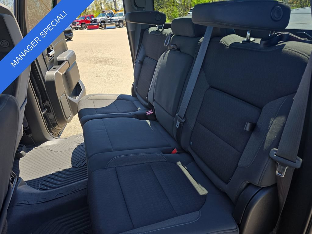 Used 2021 Chevrolet Silverado 1500 RST AWD/4WD image 14