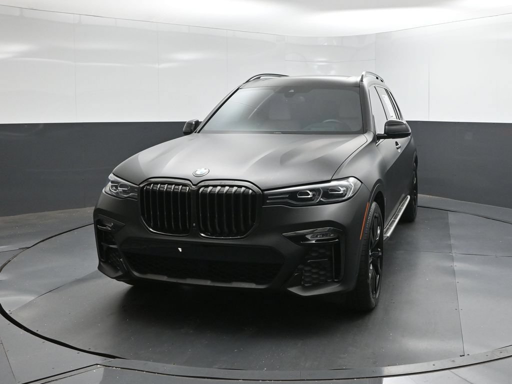 Used 2021 BMW X7 xDrive40i w/ M Sport Package AWD/4WD image 22