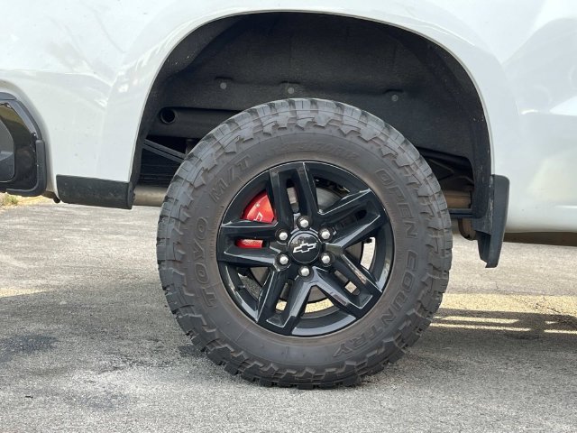 Used 2019 Chevrolet Silverado 1500 LT Trail Boss AWD/4WD image 15