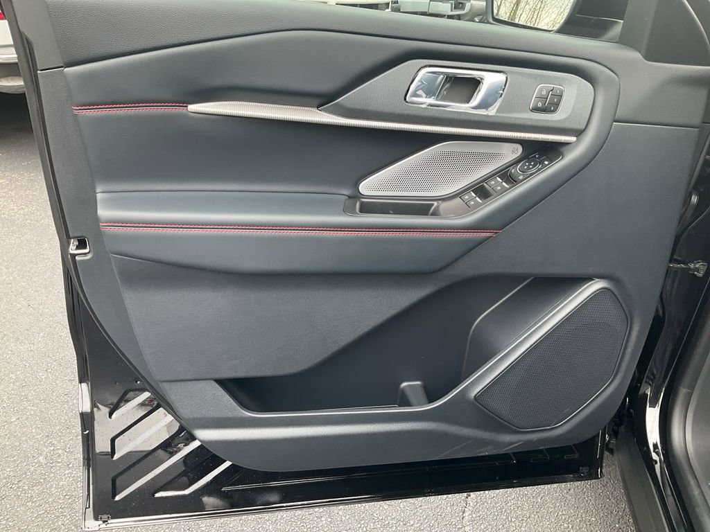 New 2026 Ford Explorer ST w/ Sun And Sound Package image 17