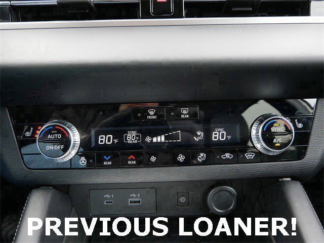 Used 2025 Mitsubishi Outlander SEL image 21