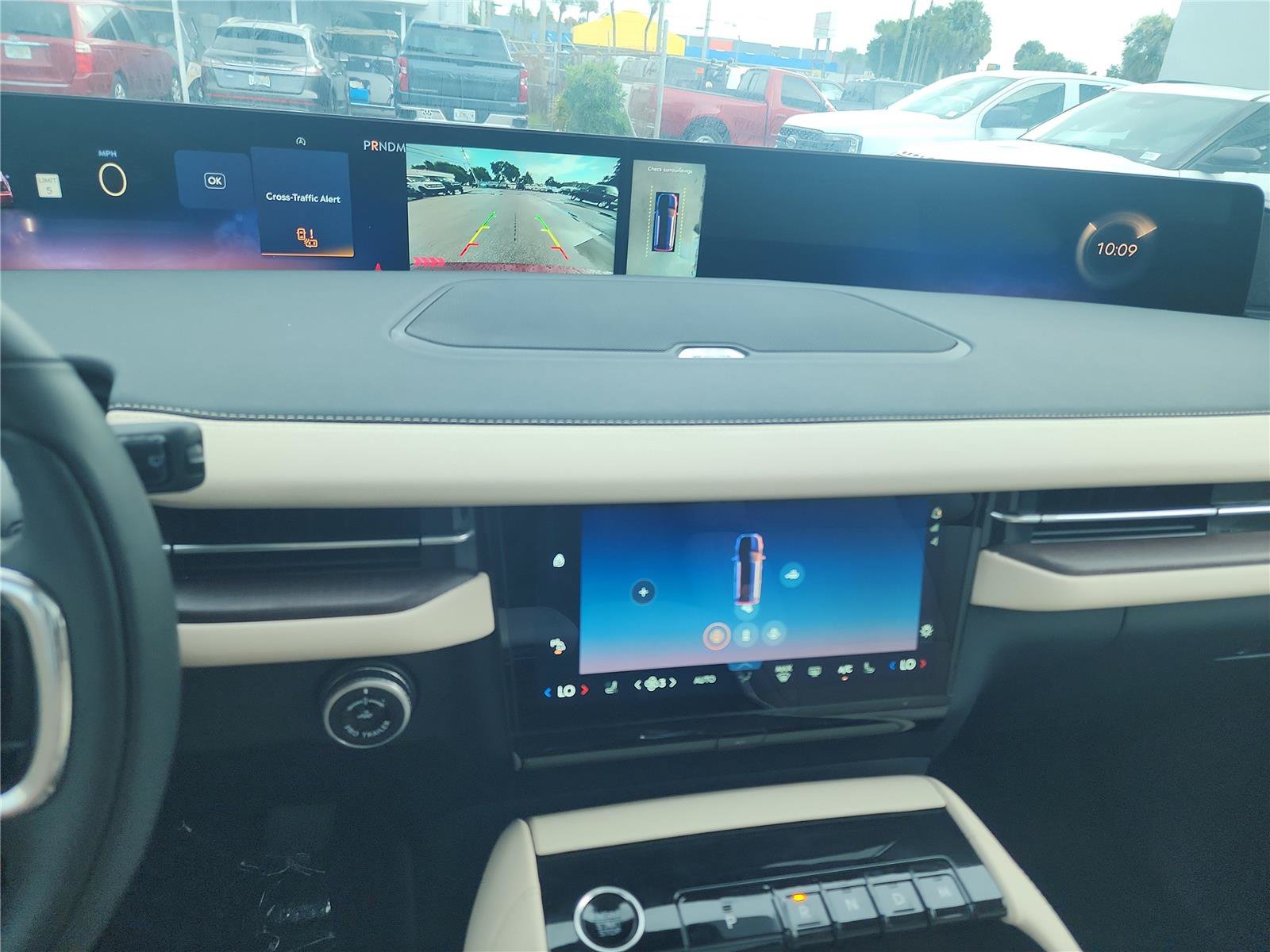 New 2027 Lincoln Navigator Reserve AWD/4WD image 37
