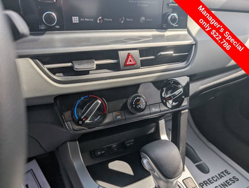 Used 2025 Kia Seltos LX AWD/4WD image 22