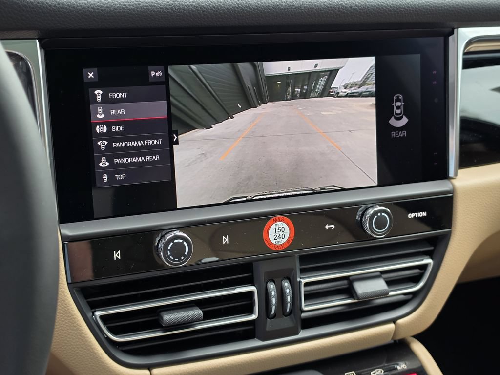 New 2026 Porsche Macan AWD/4WD image 13