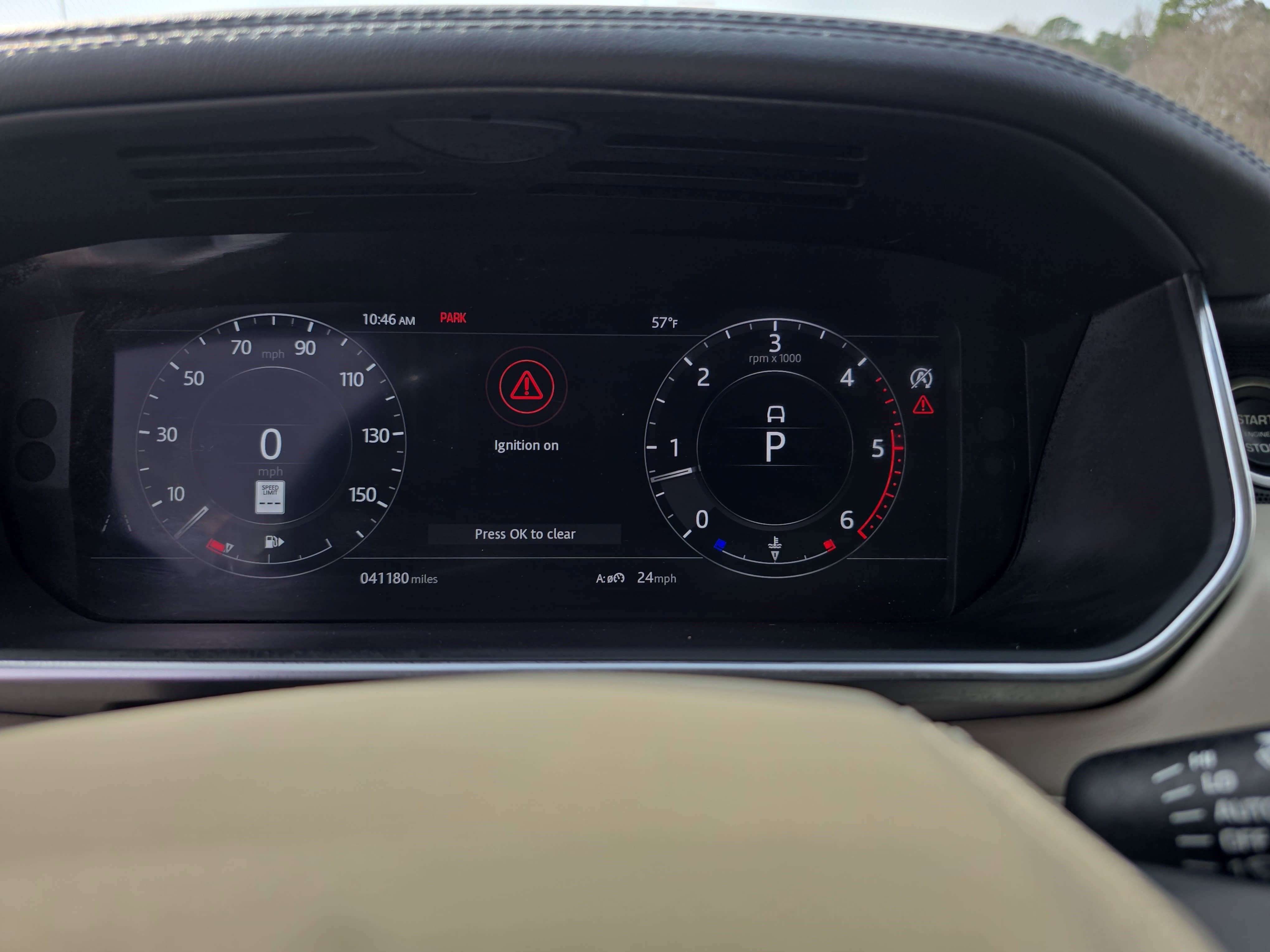 Used 2020 Land Rover Range Rover HSE image 18