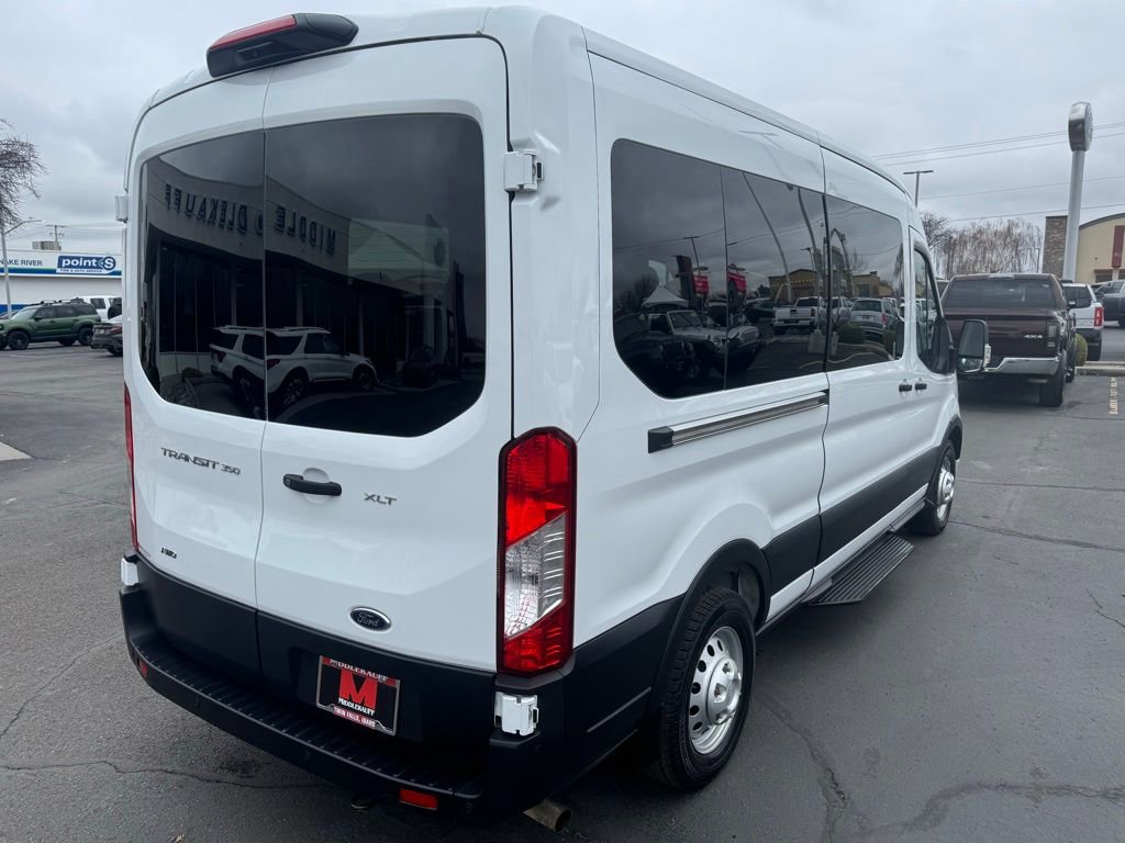 Used 2023 Ford Transit 350 XLT image 3
