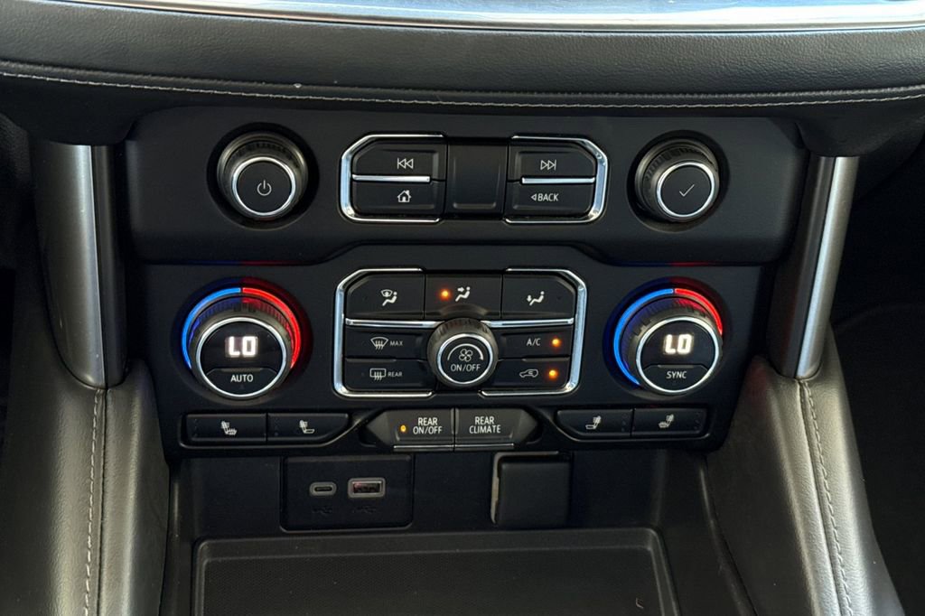 Used 2024 Chevrolet Tahoe LT image 32