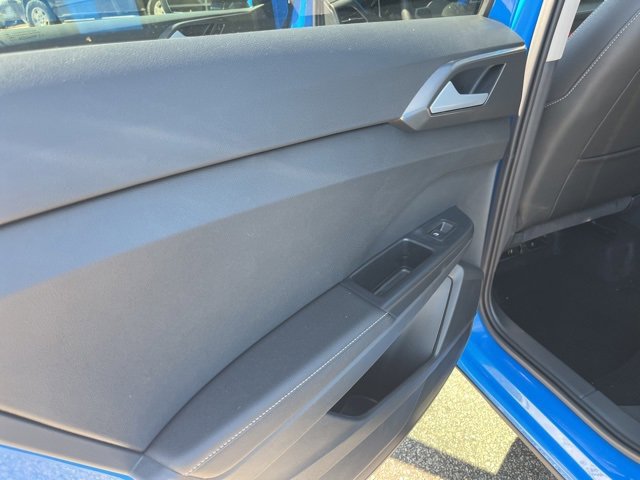 New 2025 Volkswagen Taos SE image 12