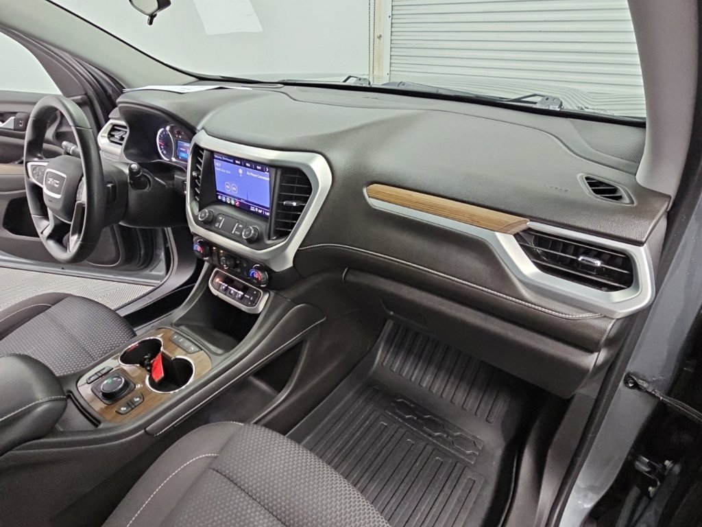 Used 2022 GMC Acadia SLE w/ Driver Convenience Package FWD image 39