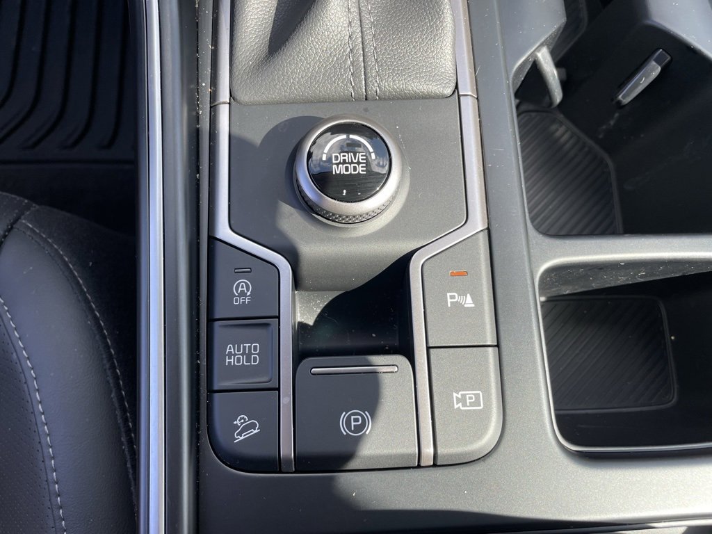 New 2025 Kia Sorento S w/ Panoramic Sunroof Package image 18