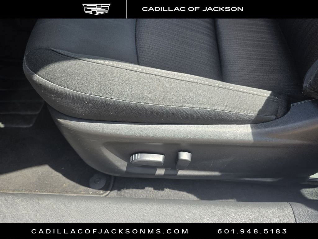 Used 2025 Nissan Altima 2.5 SV FWD image 21