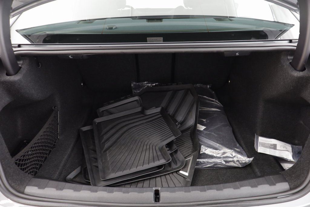 Certified 2025 BMW 330i xDrive Sedan w/ M Sport Package image 16