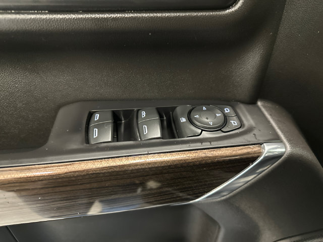 Used 2021 Chevrolet Silverado 1500 LT Trail Boss w/ Convenience Package II AWD/4WD image 24