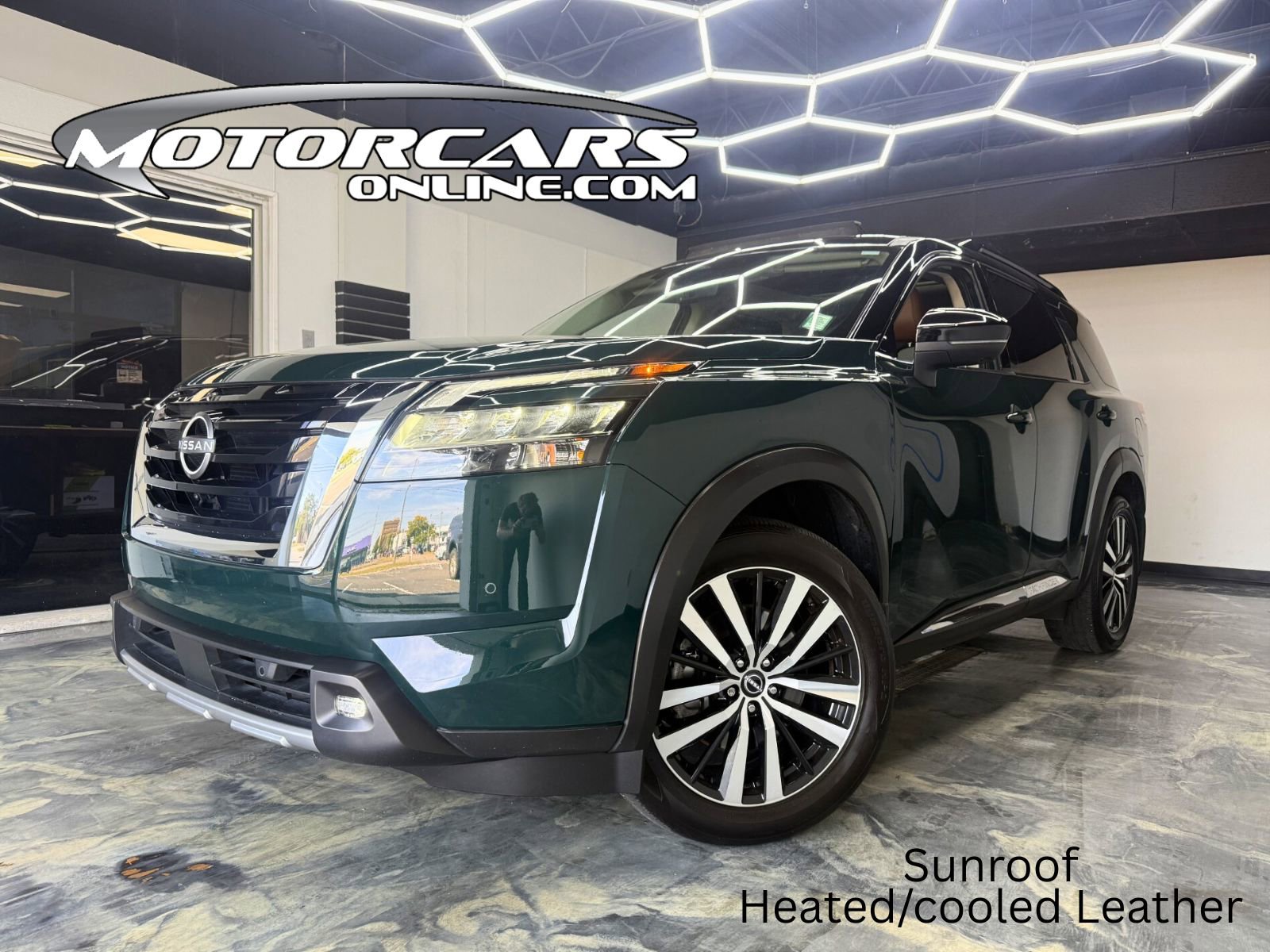 Used 2023 Nissan Pathfinder Platinum
