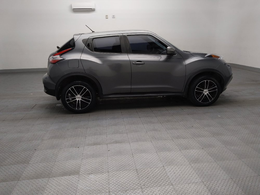 Used 2016 Nissan Juke S FWD image 10