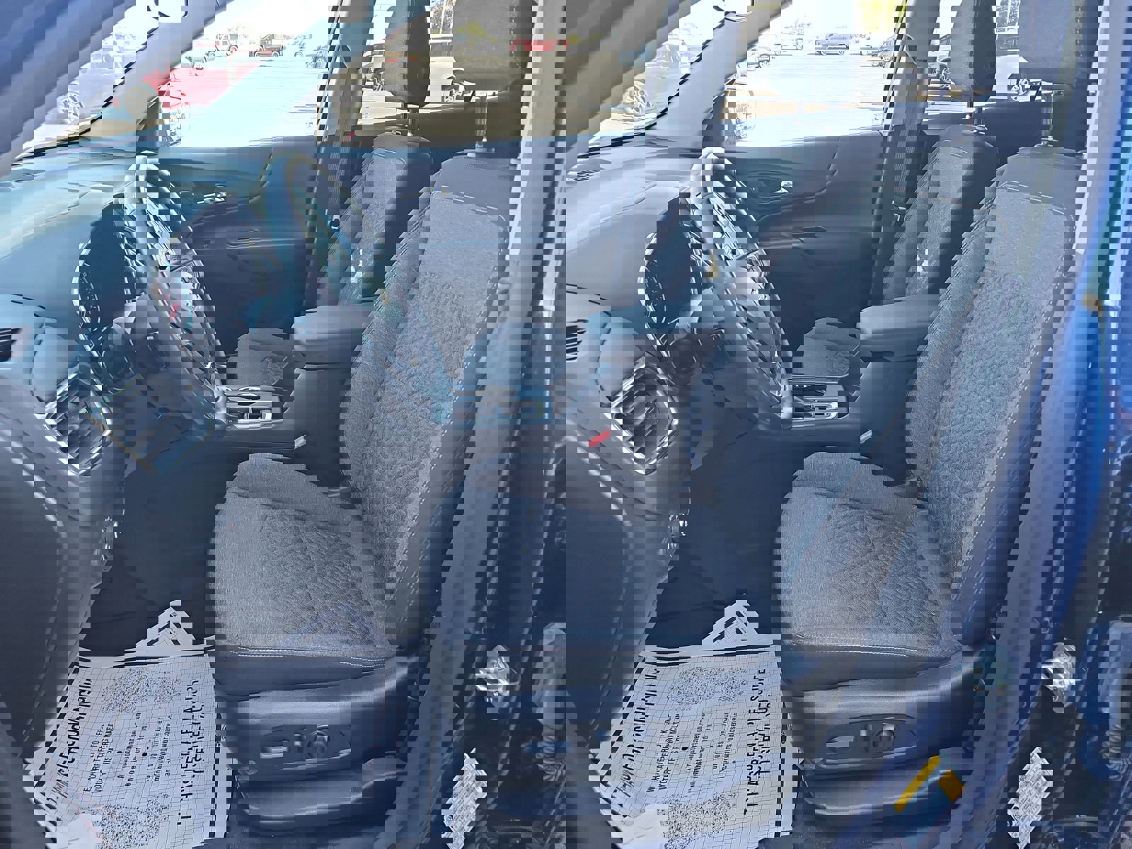 Used 2023 Chevrolet Equinox LT image 7