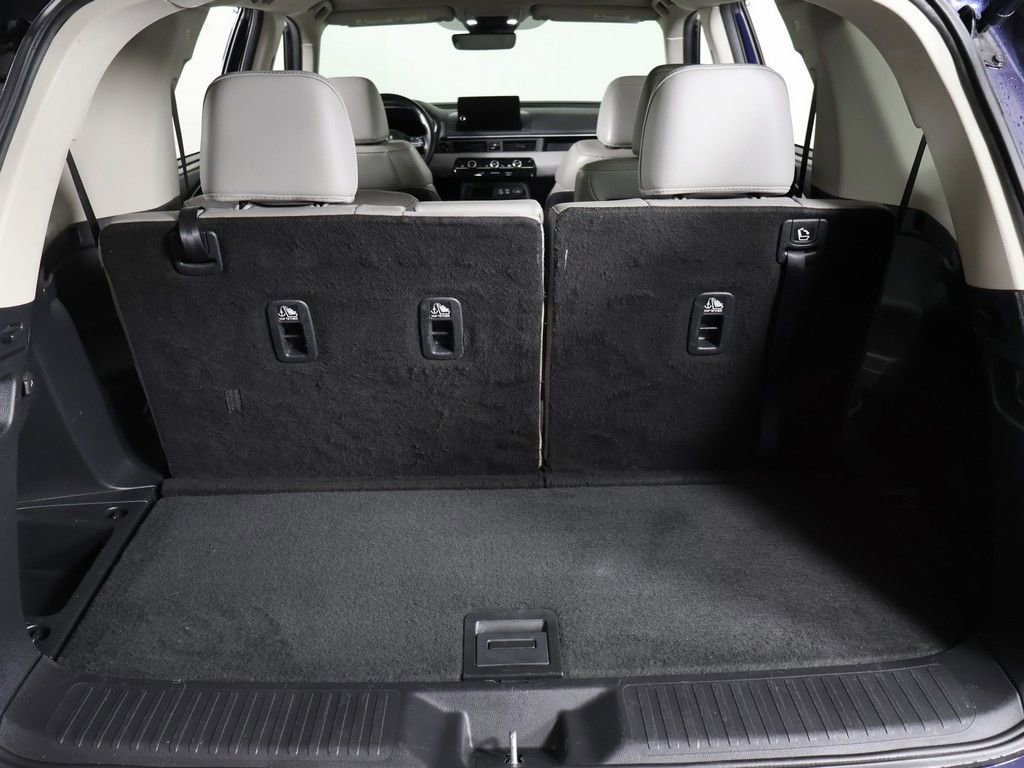 Used 2023 Honda Pilot Touring image 21