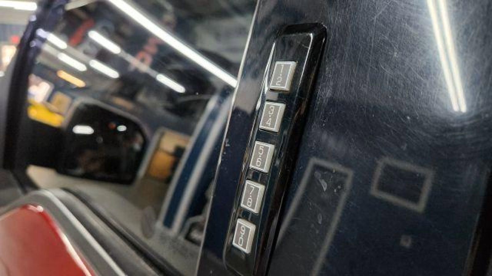 Used 2016 Ford F150 XLT AWD/4WD image 32