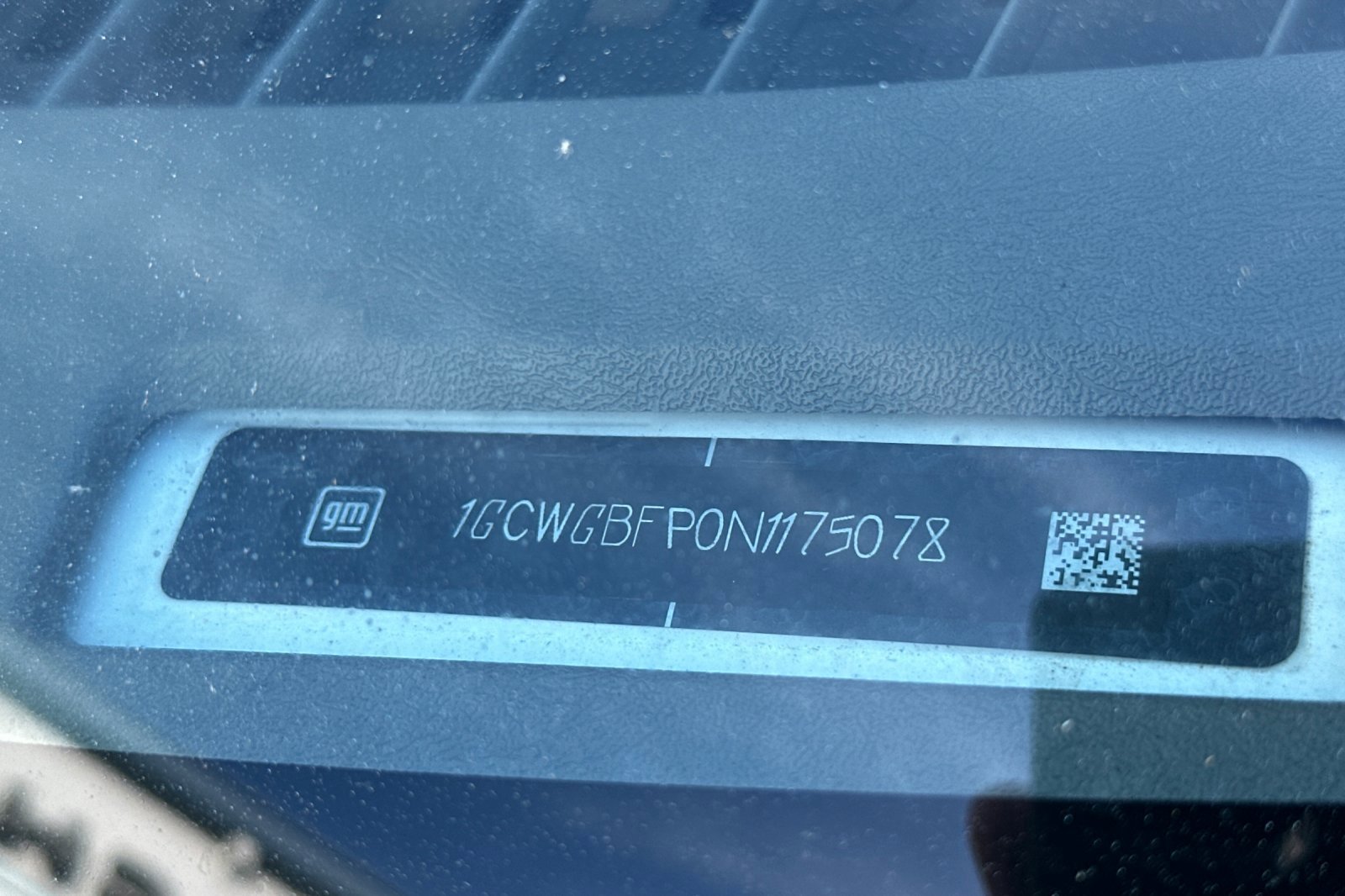 Used 2022 Chevrolet Express 2500 Extended w/ Driver Convenience Package image 24